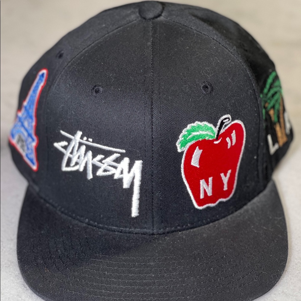 STUSSY SNAPBACK (PATCHES)